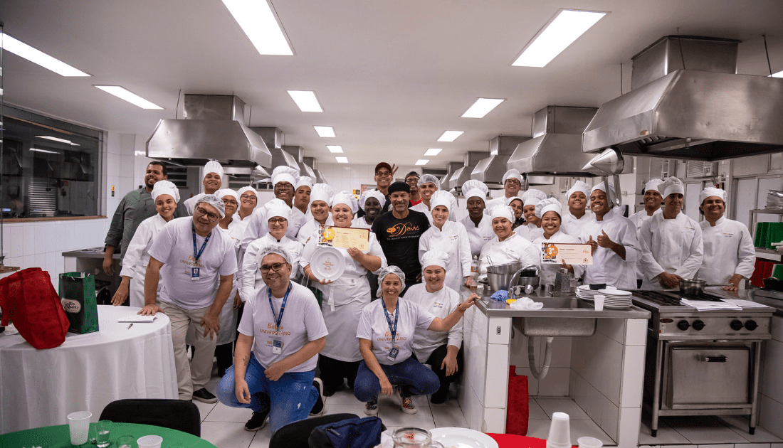 Os melhores restaurantes da cidade: conheça os vencedores do Prêmio Rio  Show de Gastronomia 2023