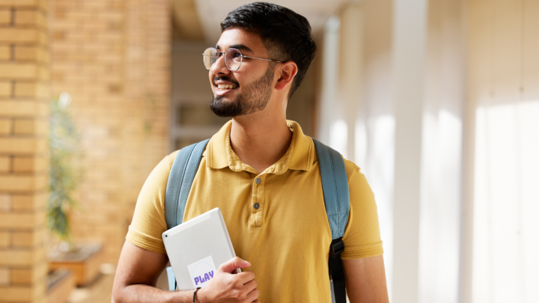 rapaz universitário