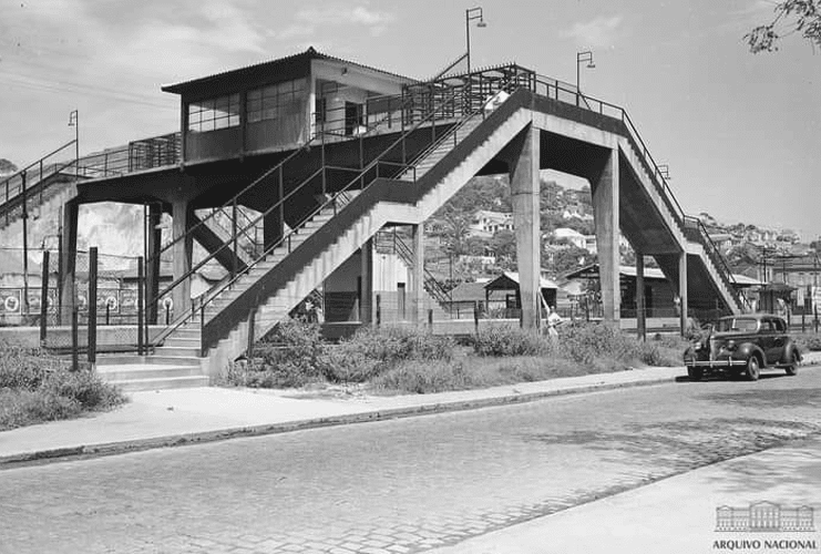 1930